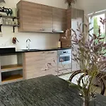 Lantana شقة